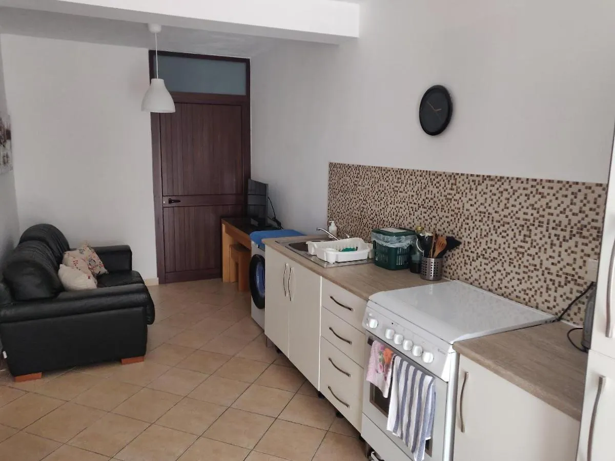 Nebula Apartment Rabat 0*,