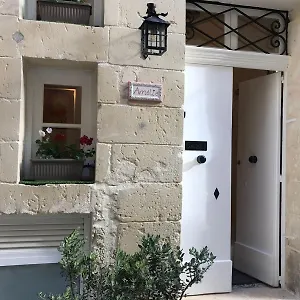  Holiday home Amelie - Charming Townhouse In The Heart Of